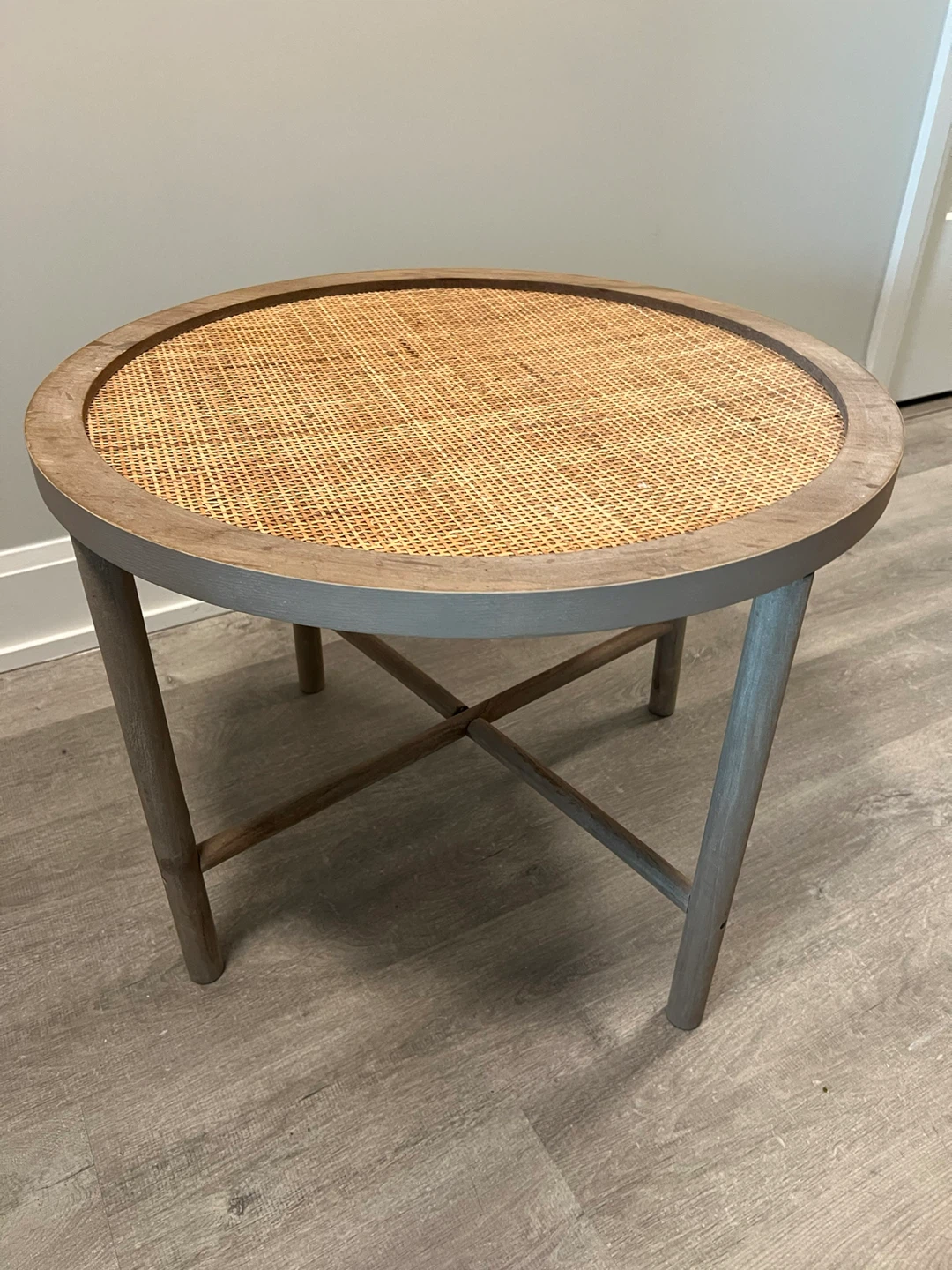 Rustic Rattan Side Table - photo 4