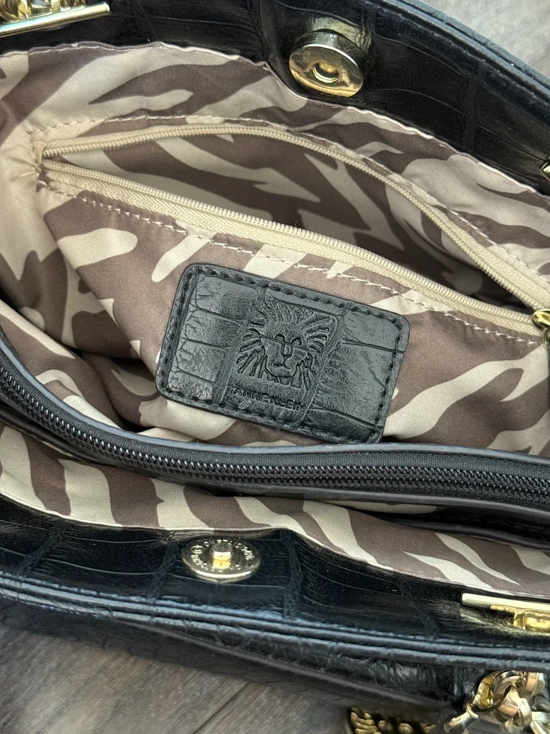 Anne Klein Black Tote Bag image indicator(4)