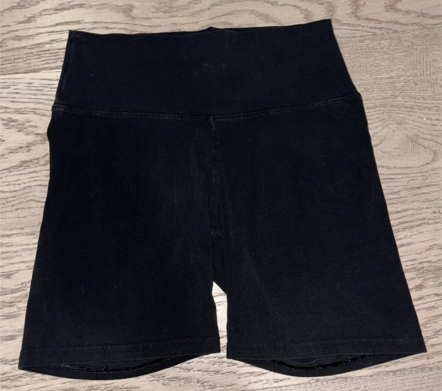 Aritzia black Bike Shorts