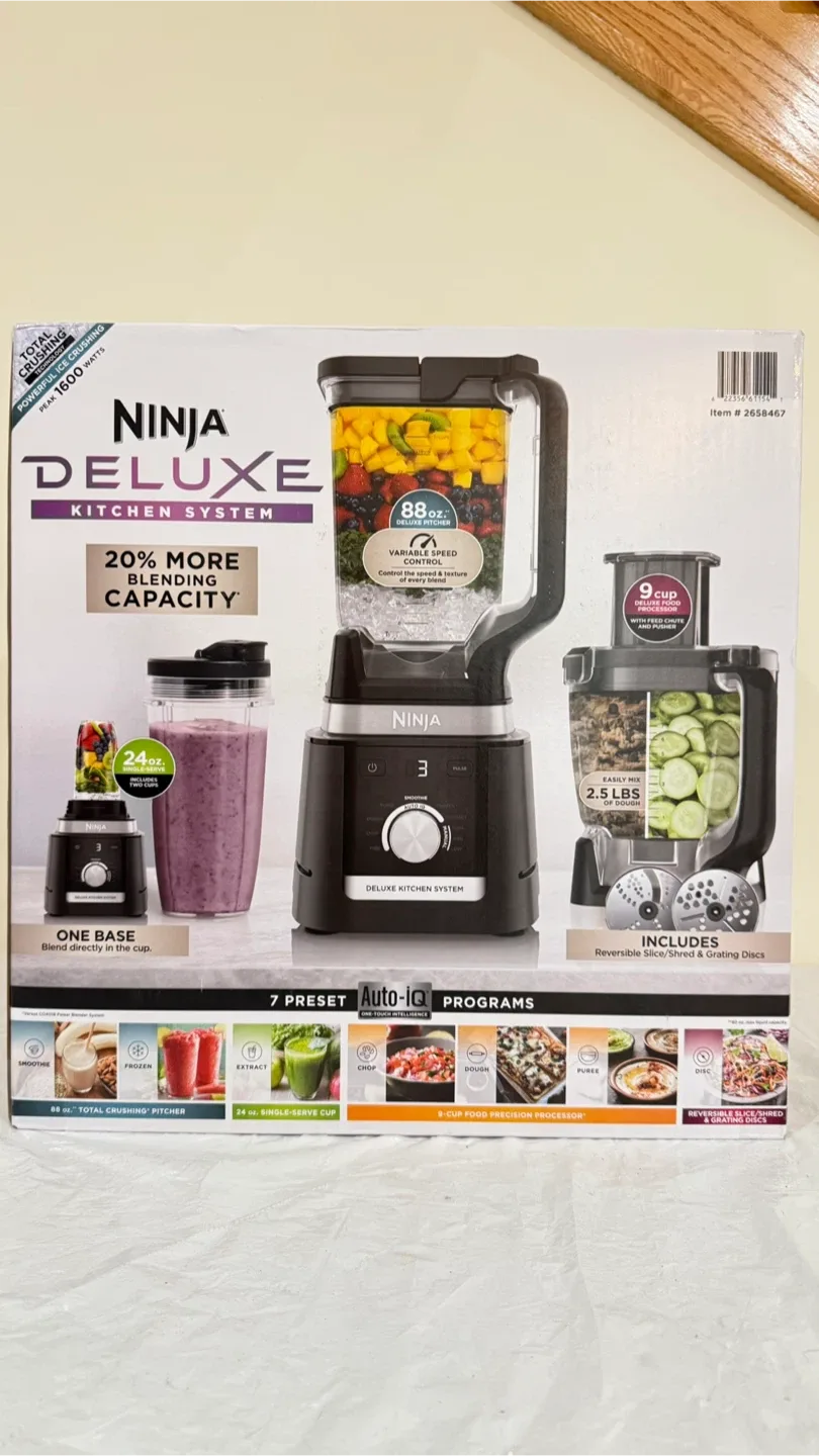 Ninja Deluxe Kitchen System. New in box. image indicator(2)