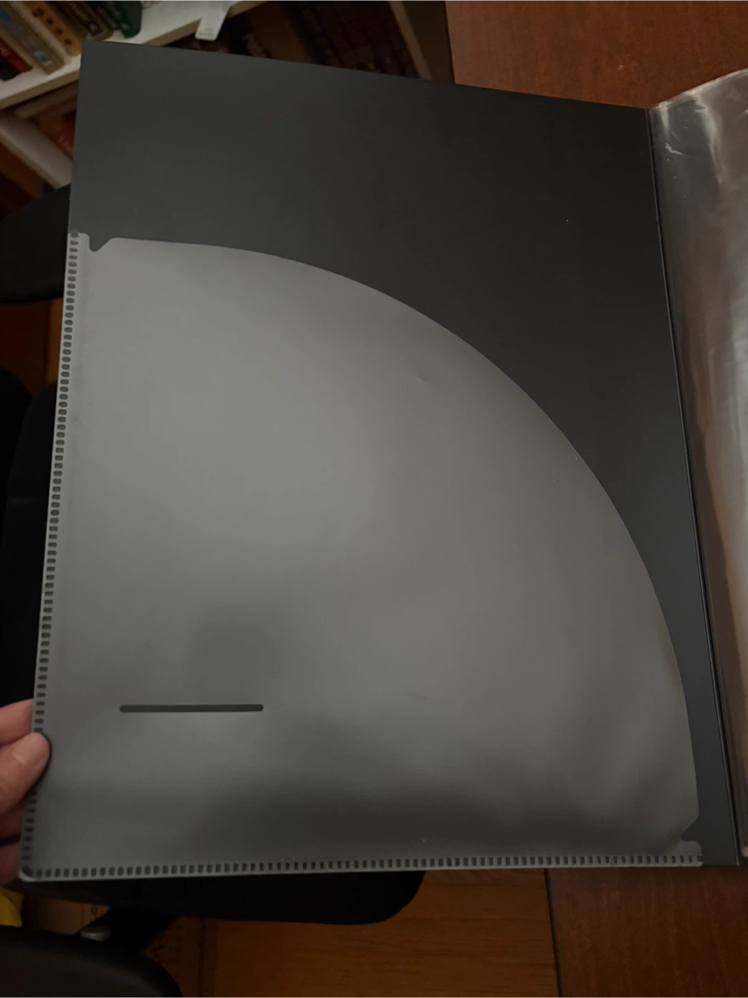 Itoya Art Profolio (like new)(11” x 14”)(FREE) - photo 2