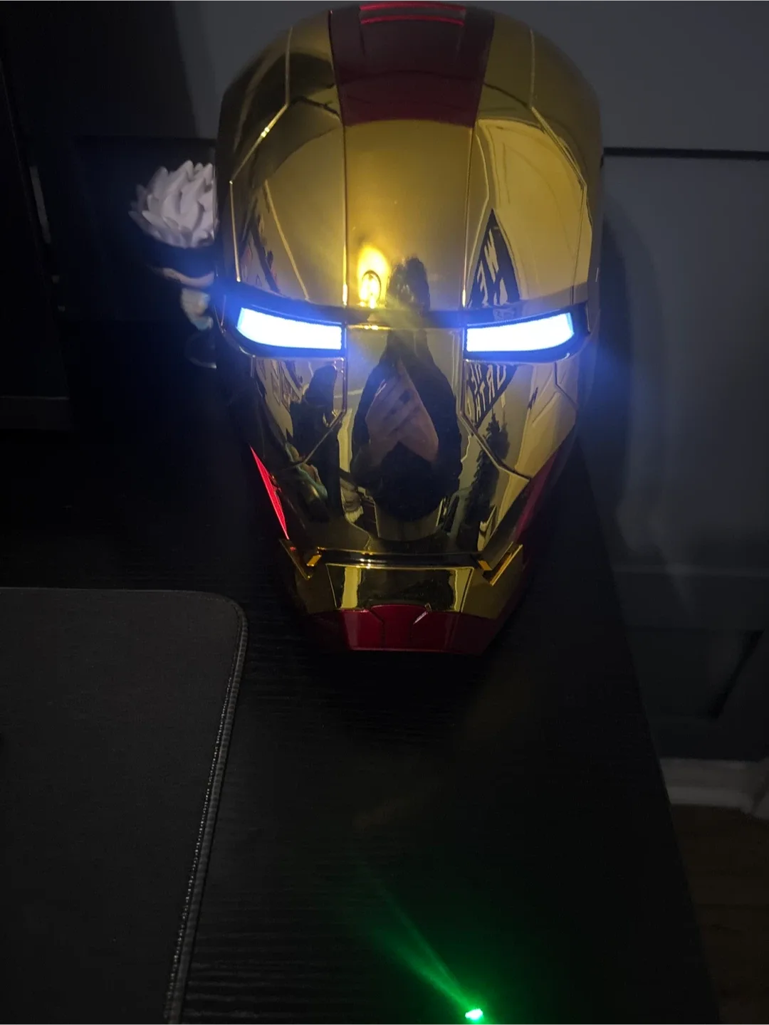 Iron Man Helmet image indicator(7)