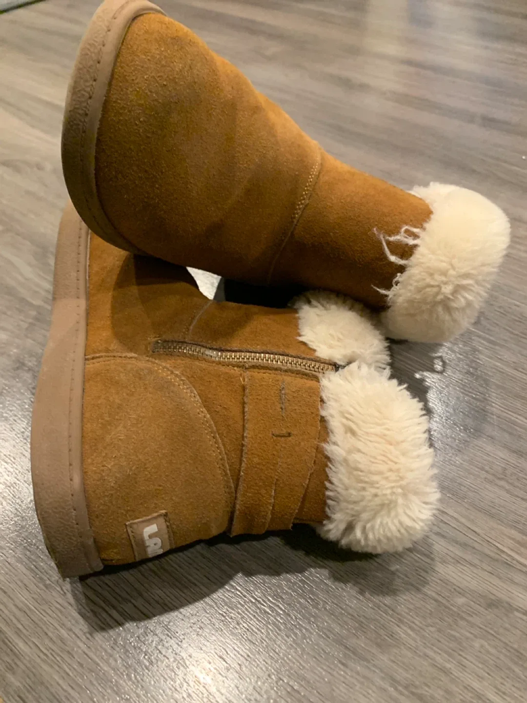 Lamo Brown Suede Boots Size 7 image indicator(8)