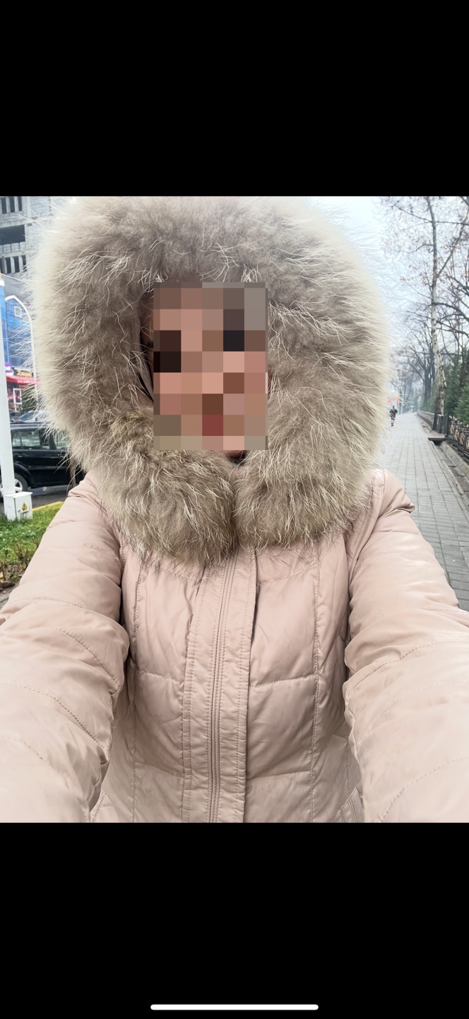 Long woman down jacket - photo 2
