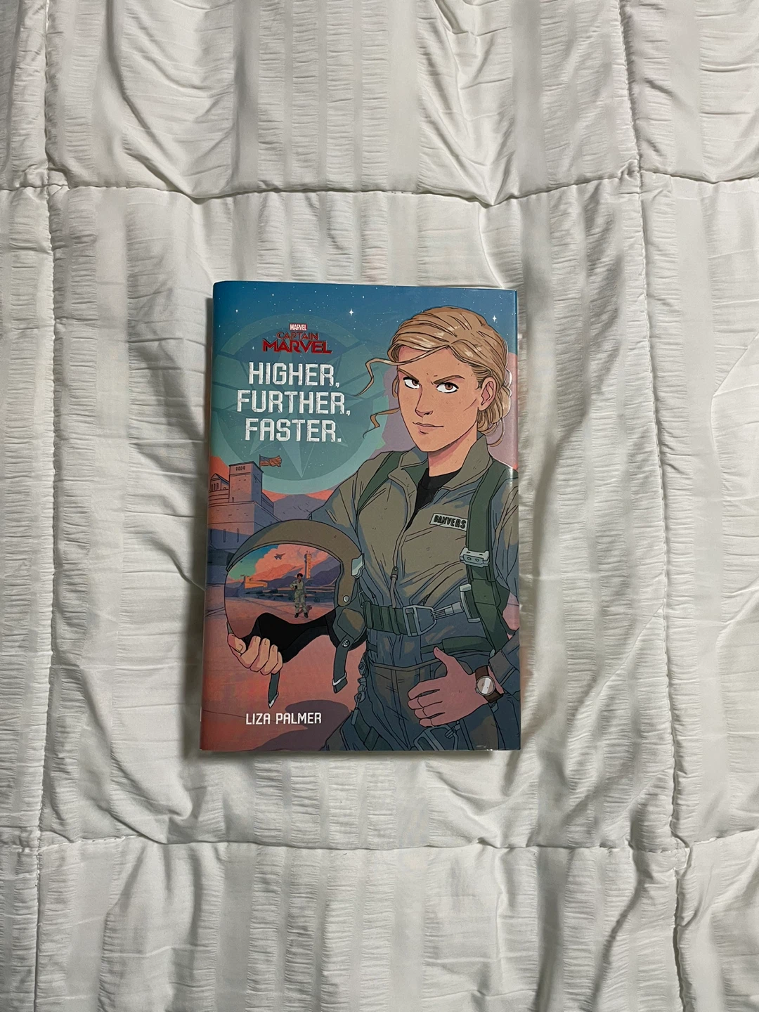 Book Bundle Gifts! - The Maze Runner & Captain Marvel Novels! - photo 3