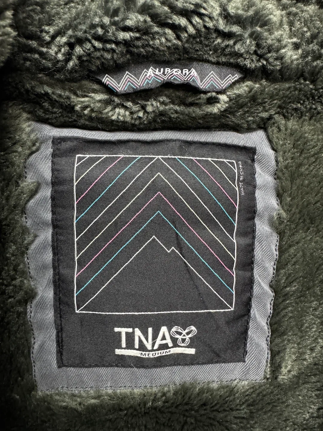 Aritzia TNA Grey Women’s Winter Jacket size M image indicator(7)