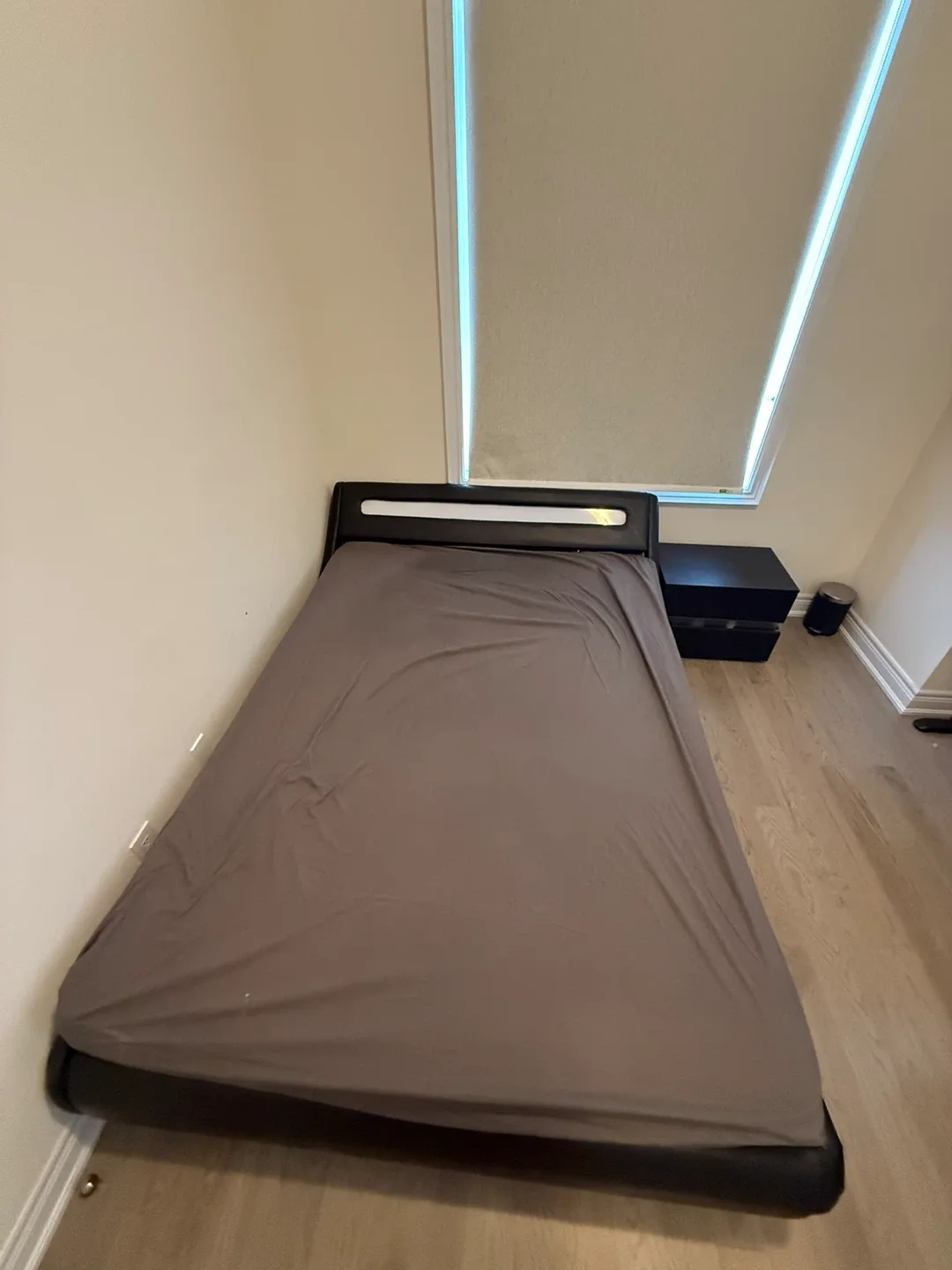 Twin Size Bed Frame+ nightstand image indicator(2)