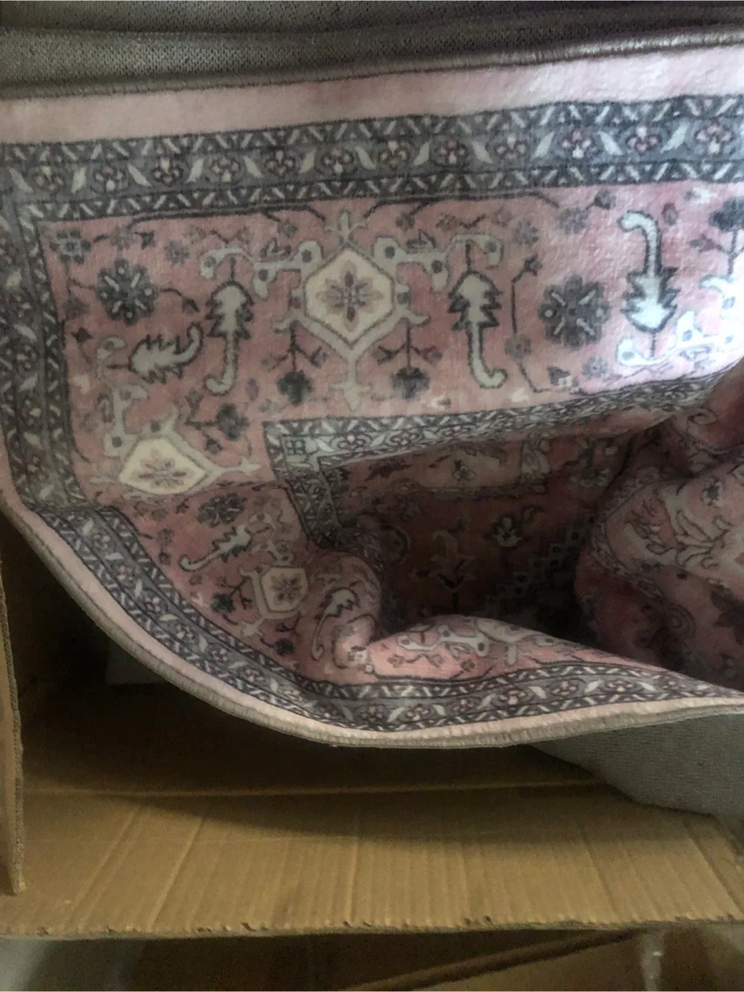 Pink & White Patterned Area Rug image indicator(4)