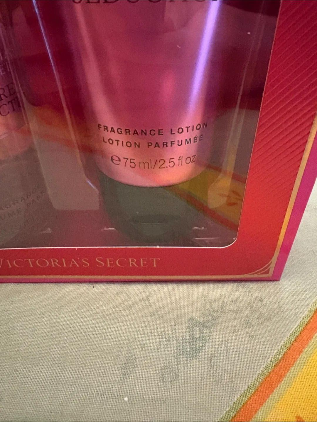 Victoria Secret Pure Seduction body spray & lotion set (New) image indicator(2)