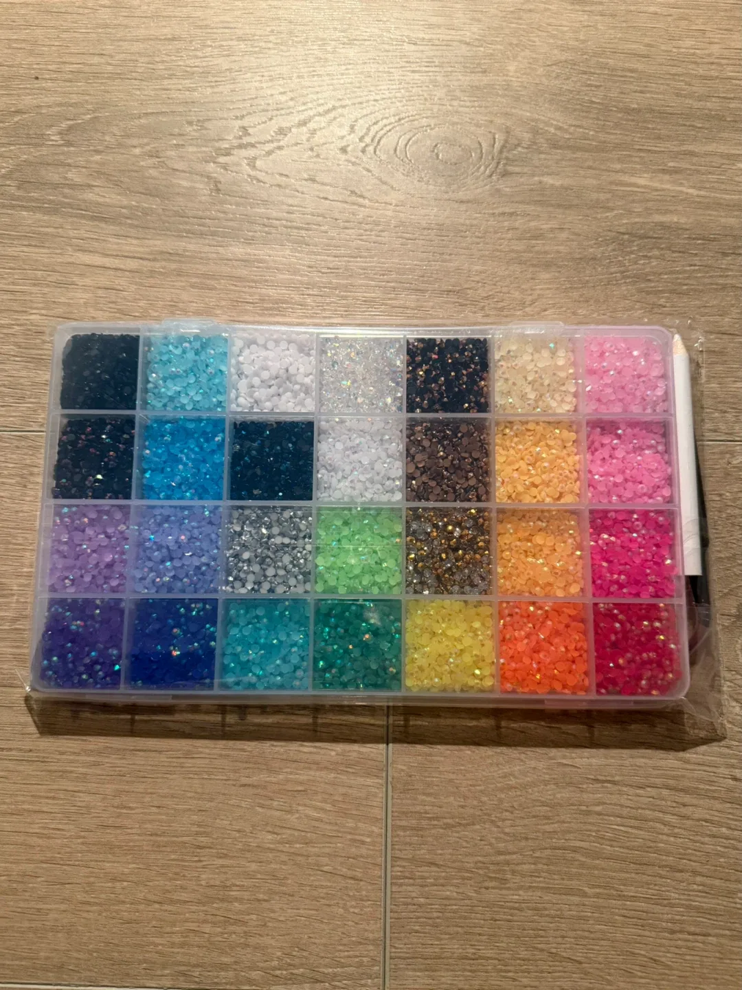 Diamond Painting Drill Storage Box with Tools image indicator(2)