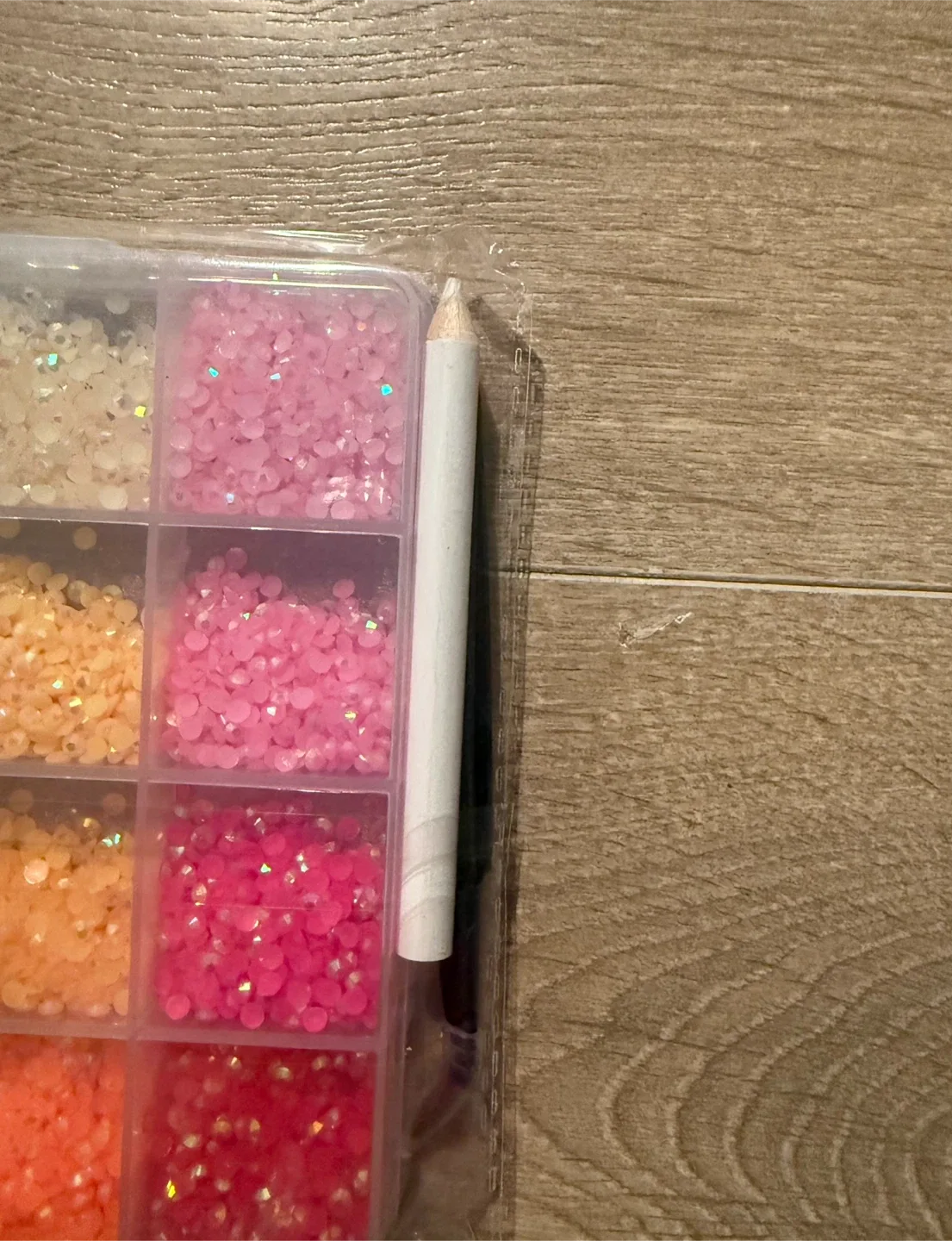 Diamond Painting Drill Storage Box with Tools image indicator(4)