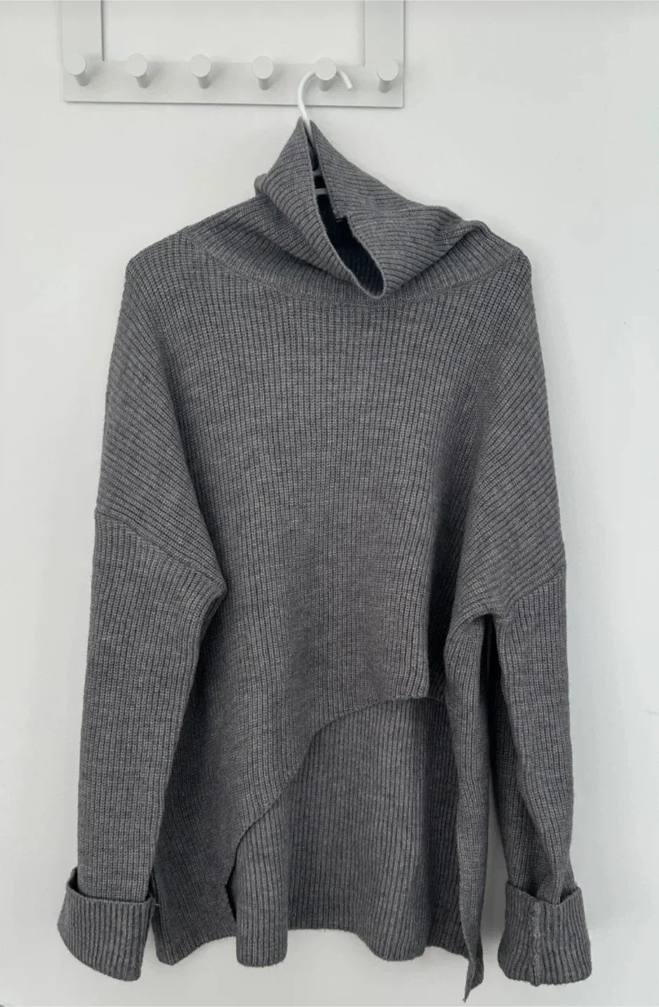 Grey Turtleneck Sweater image indicator(2)