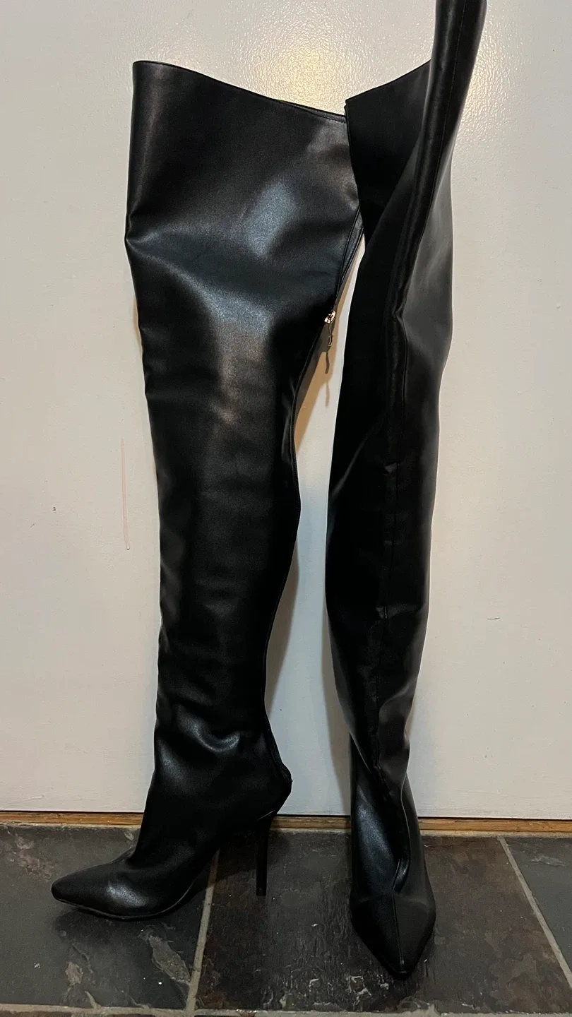 Thigh High Stiletto Boots image indicator(3)