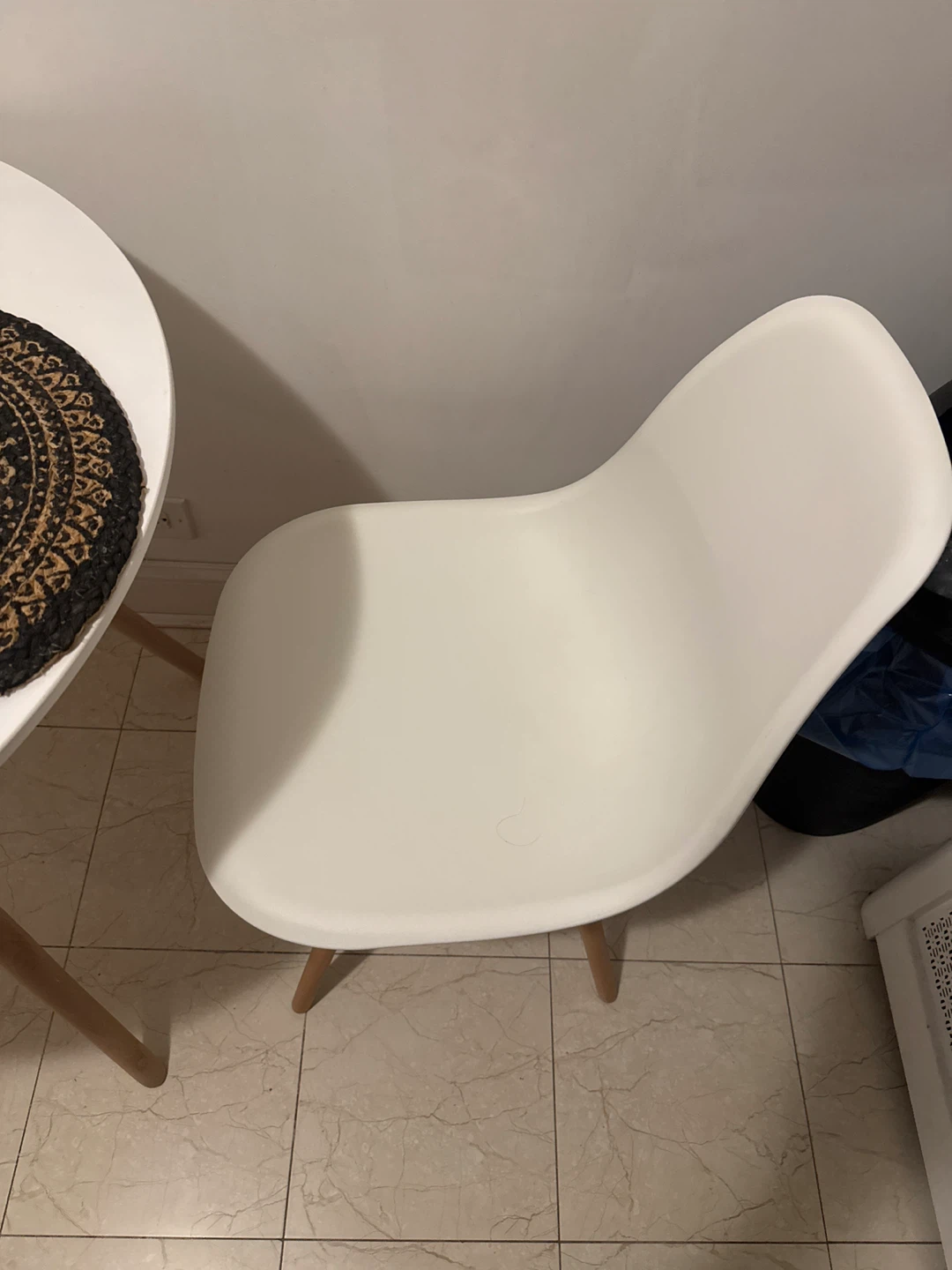 Round White Dining Table with 2 Chairs - photo 4