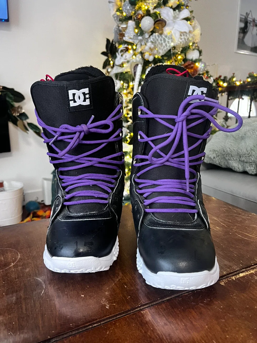 DC Black Snowboard Boots