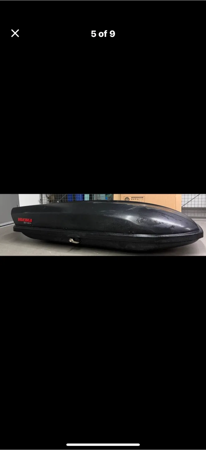 Yakima Cargo Box - Black image indicator(4)