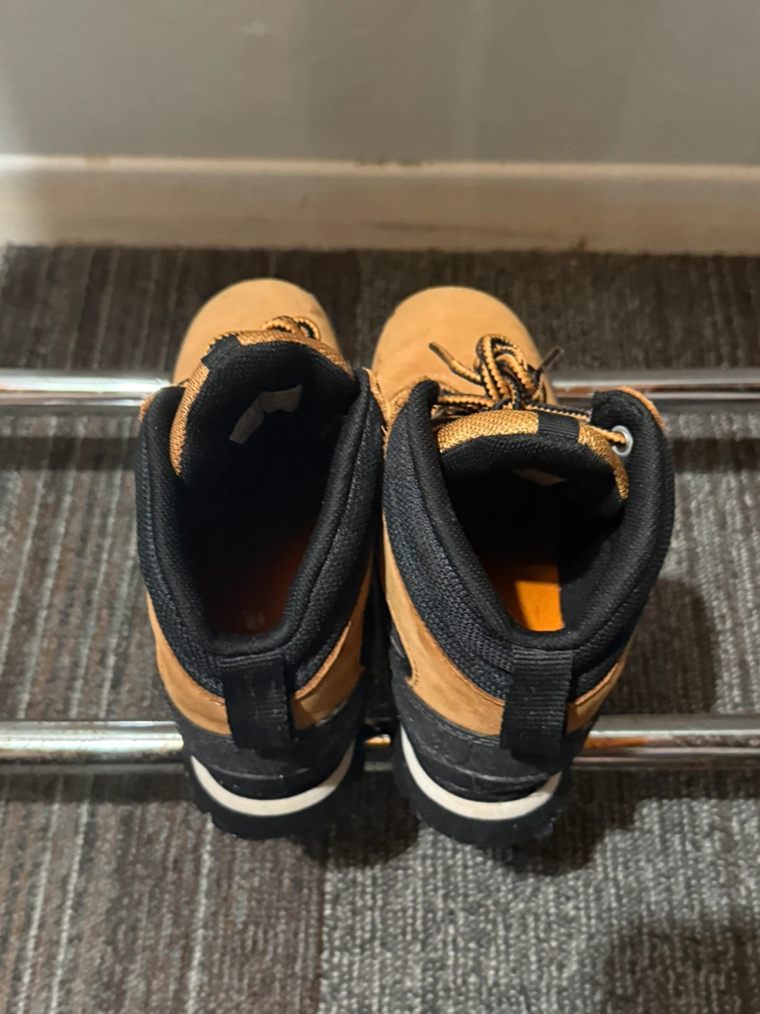 Timberland Euro Hiker Boots Boys Size 13 - photo 2