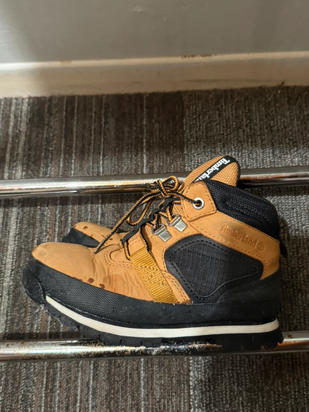 Timberland Euro Hiker Boots Boys Size 13 - photo 3