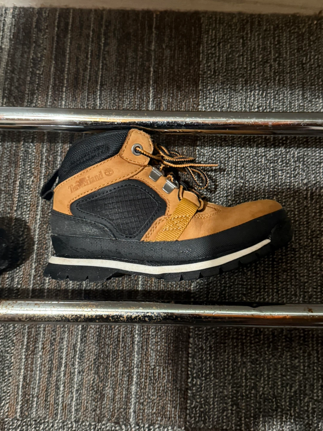 Timberland Euro Hiker Boots Boys Size 13 - photo 4