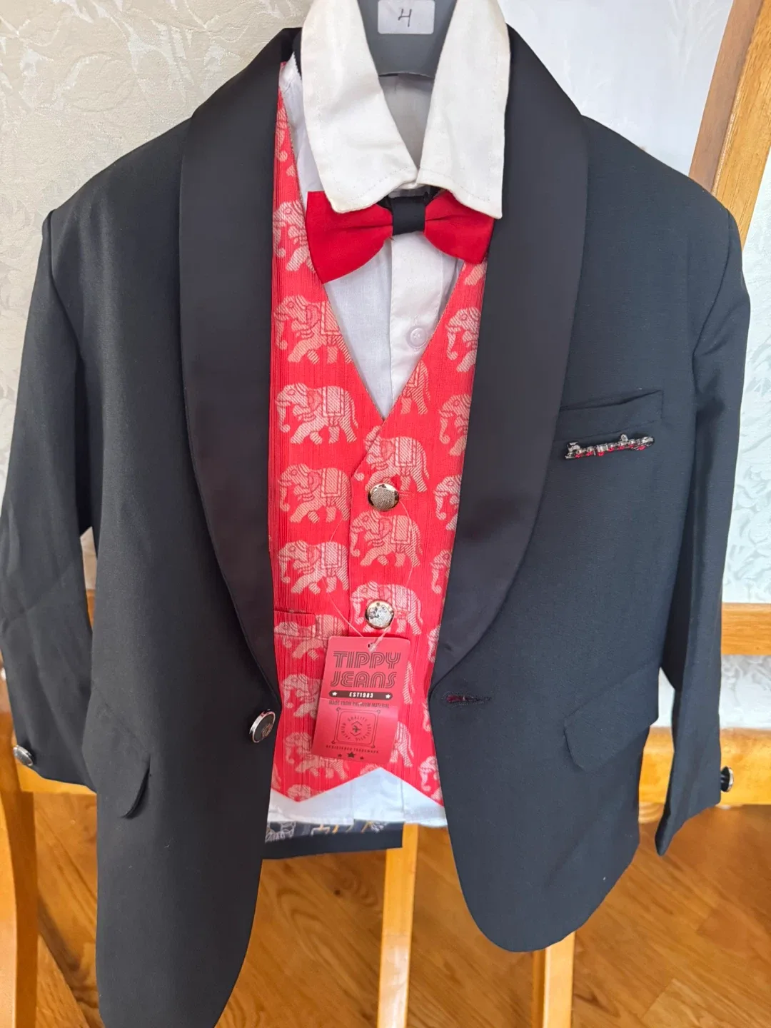 Tippy Jeans Black Suit w/ Red Vest & Bowtie