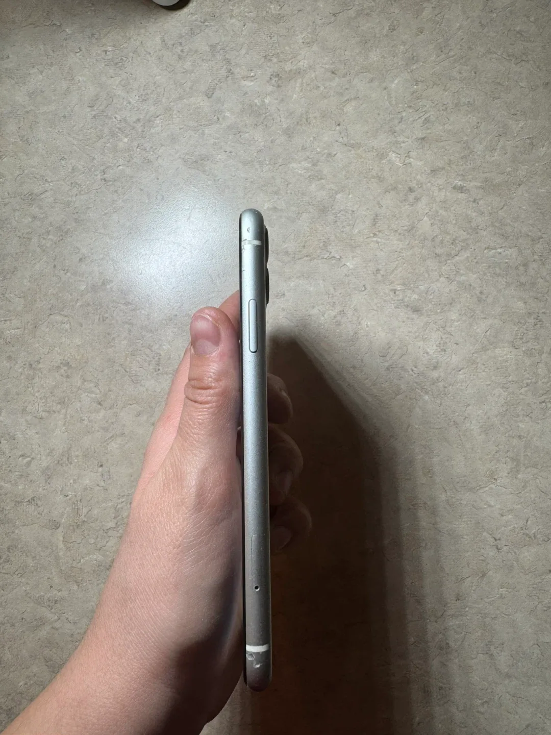 Apple iPhone 11 Face ID working- 64GB - battery health %100 image indicator(3)