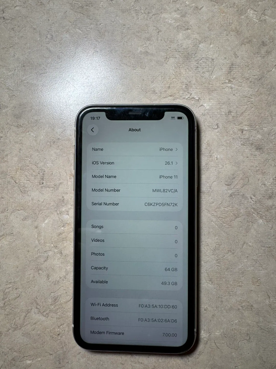 Apple iPhone 11 Face ID working- 64GB - battery health %100 image indicator(5)