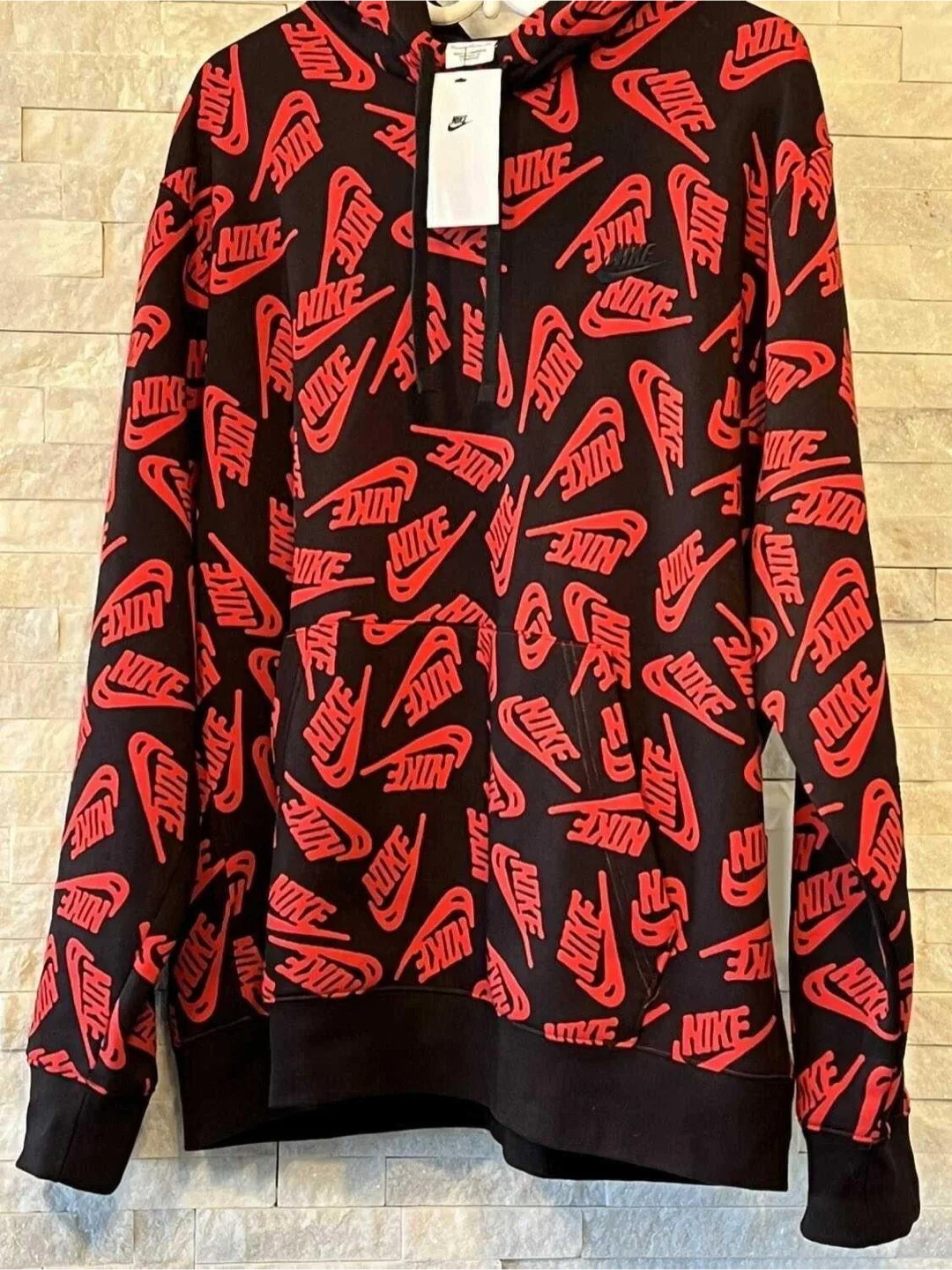 BNWT Nike Hoodie - XL image indicator(5)