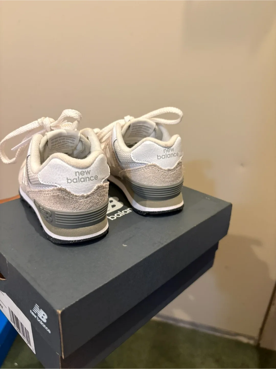 New Balance 574 Kids Sneakers - Size US Kids 5 image indicator(4)