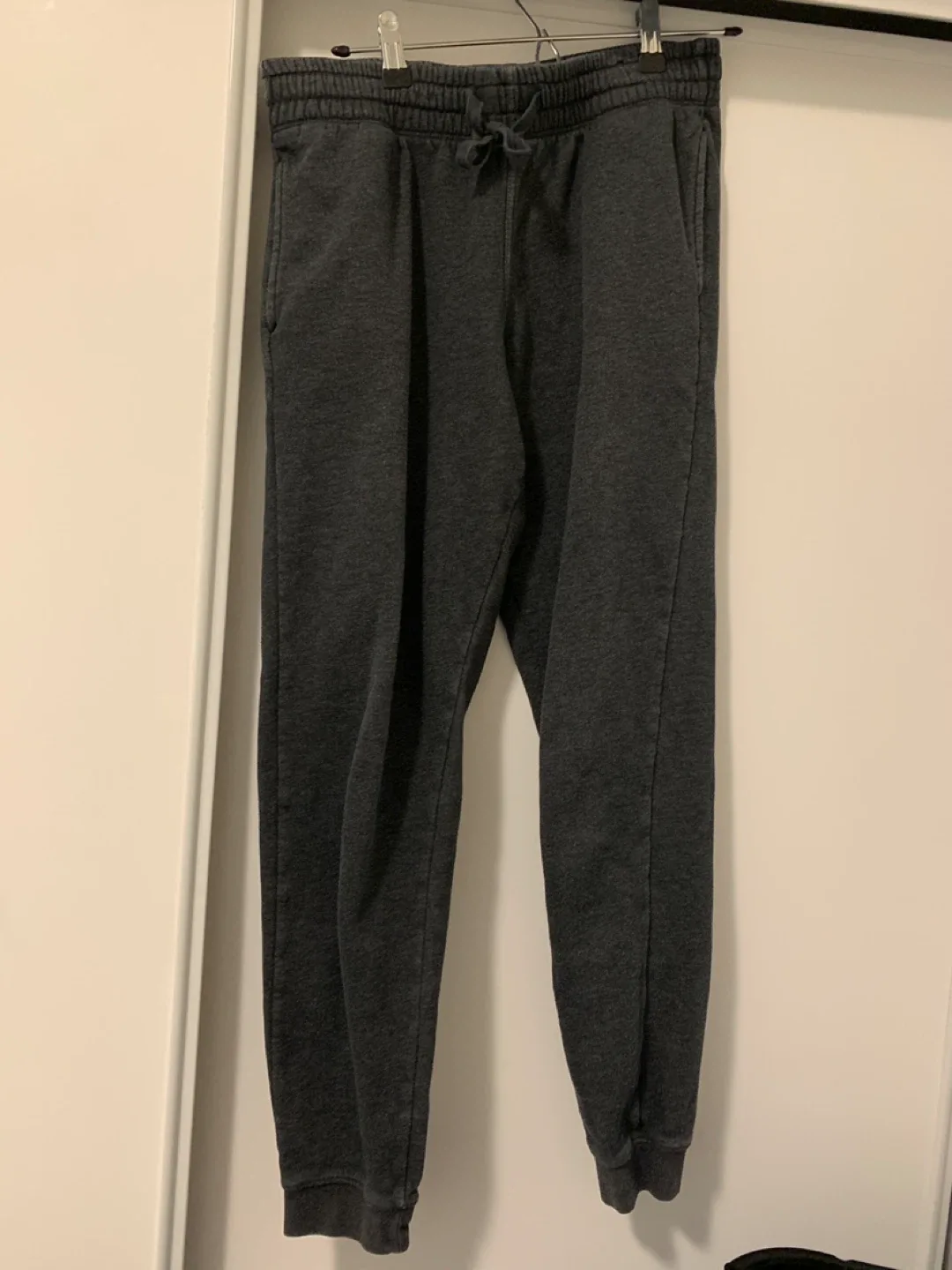 H&M Regular Fit Grey Sweatpants - Size M
