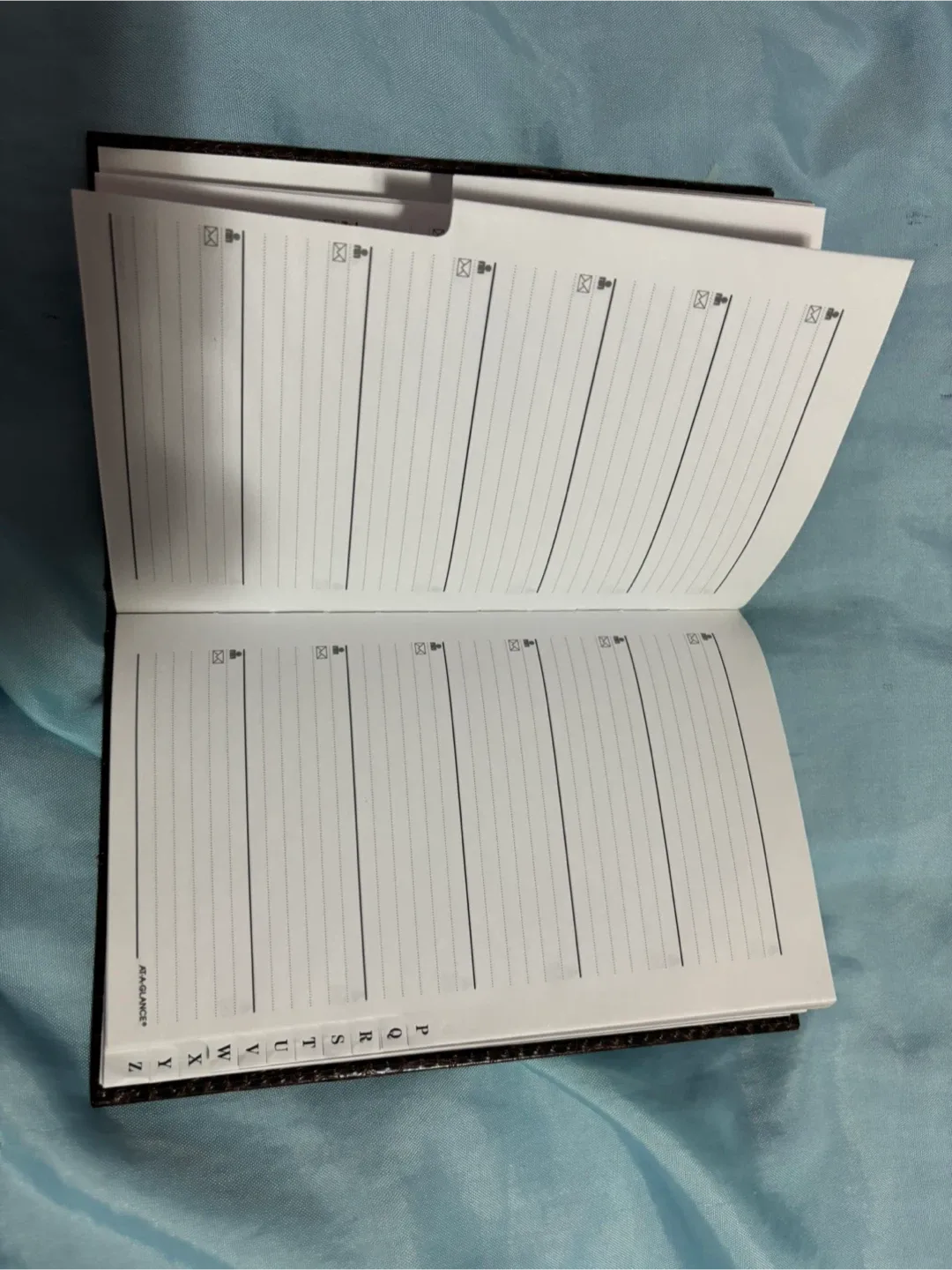 AT-A-GLANCE Phone Address Book #Cleanout image indicator(2)