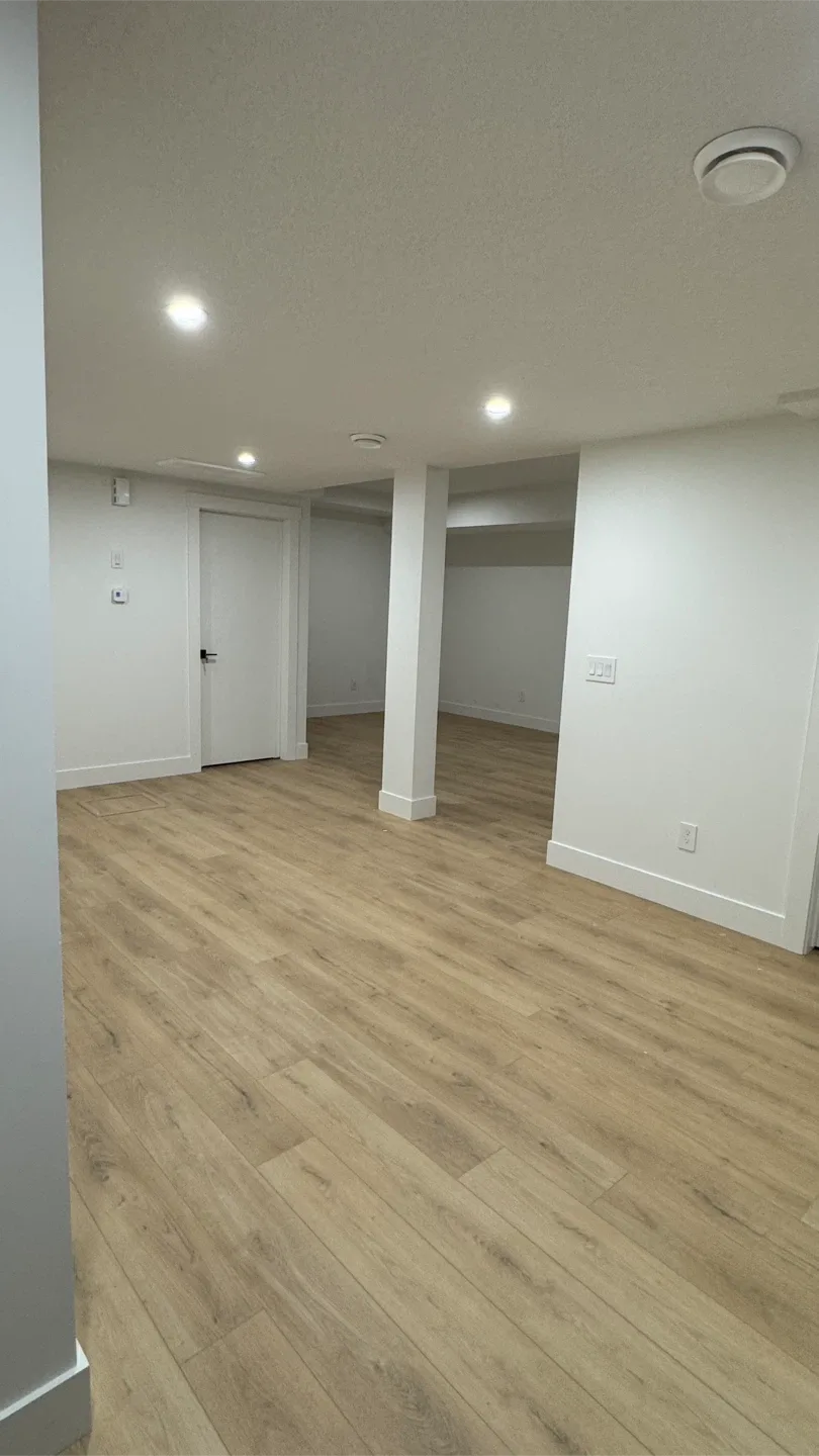 Basement for rent image indicator(5)