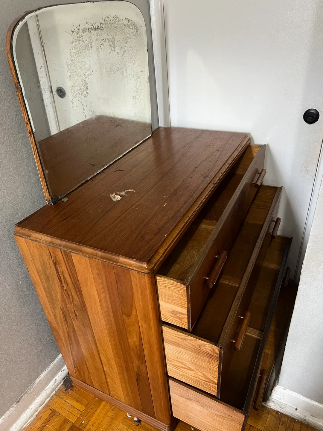 Vintage Wooden Vanity Dresser with Mirror