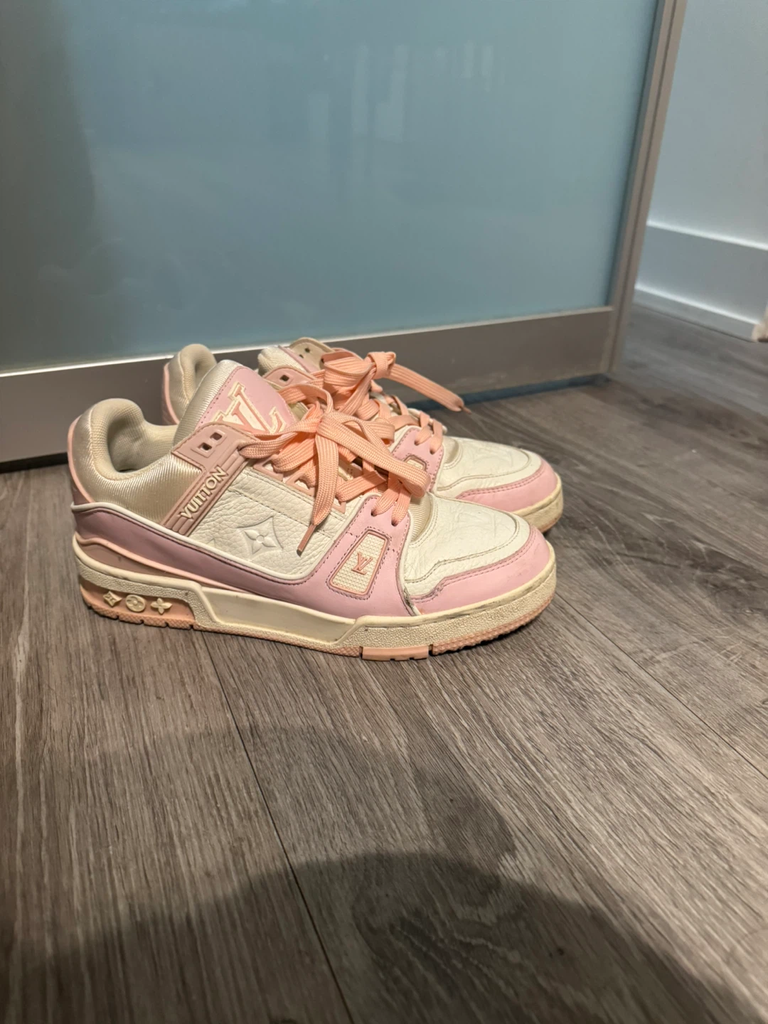 Louis Vuitton Pink Sneakers Size 38 - photo 5