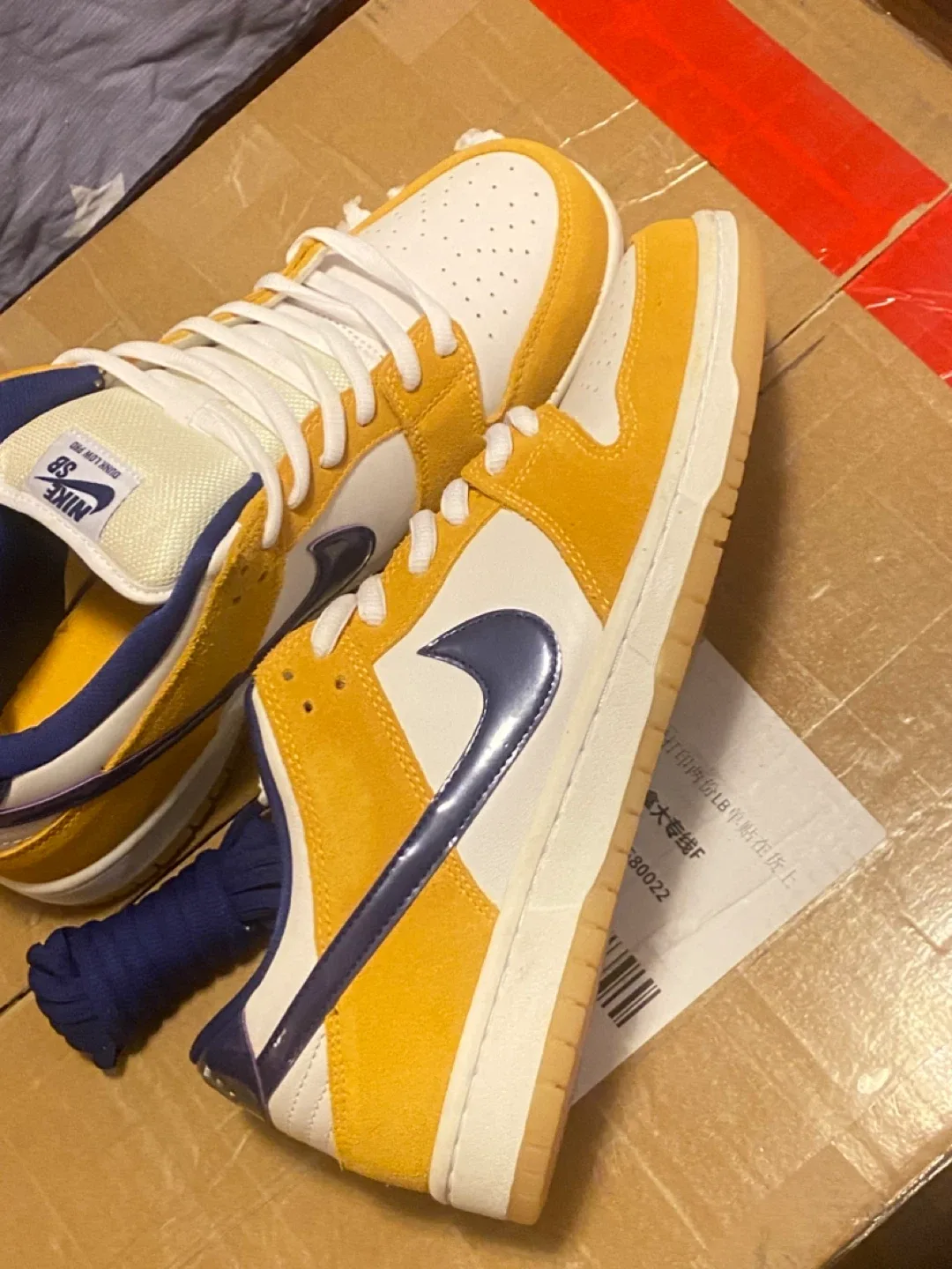 Nike Dunk Low Laser Orange image indicator(3)