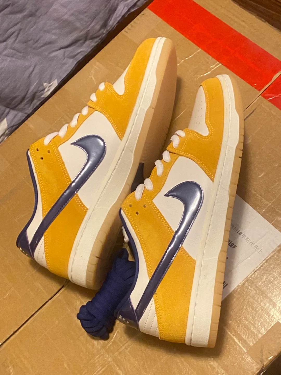 Nike Dunk Low Laser Orange image indicator(4)