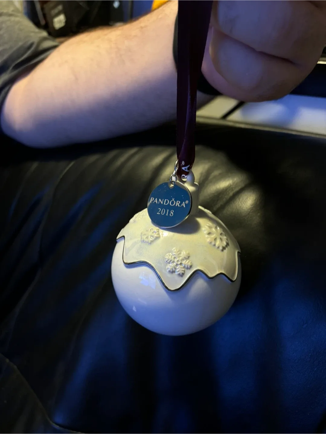 Pandora 2018 Christmas Ornament- In Box image indicator(3)