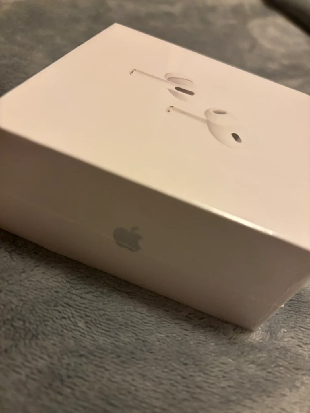 New Apple AirPods Pro (2nd Generation) image indicator(4)