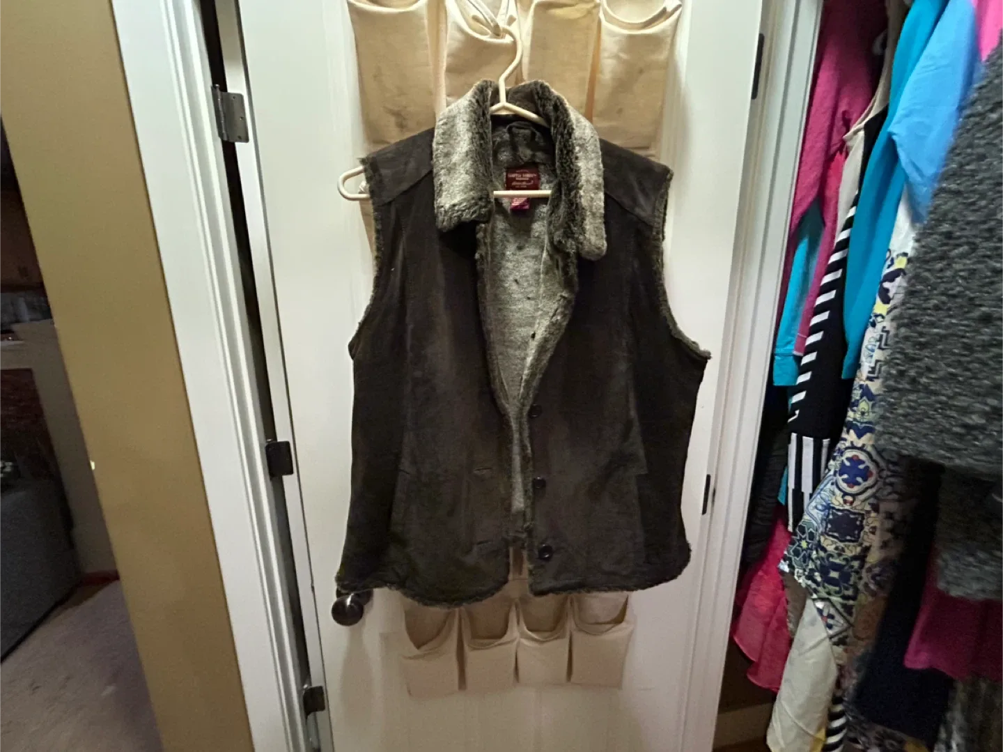 Eddie Bauer Seattle Suede Vest, Size L