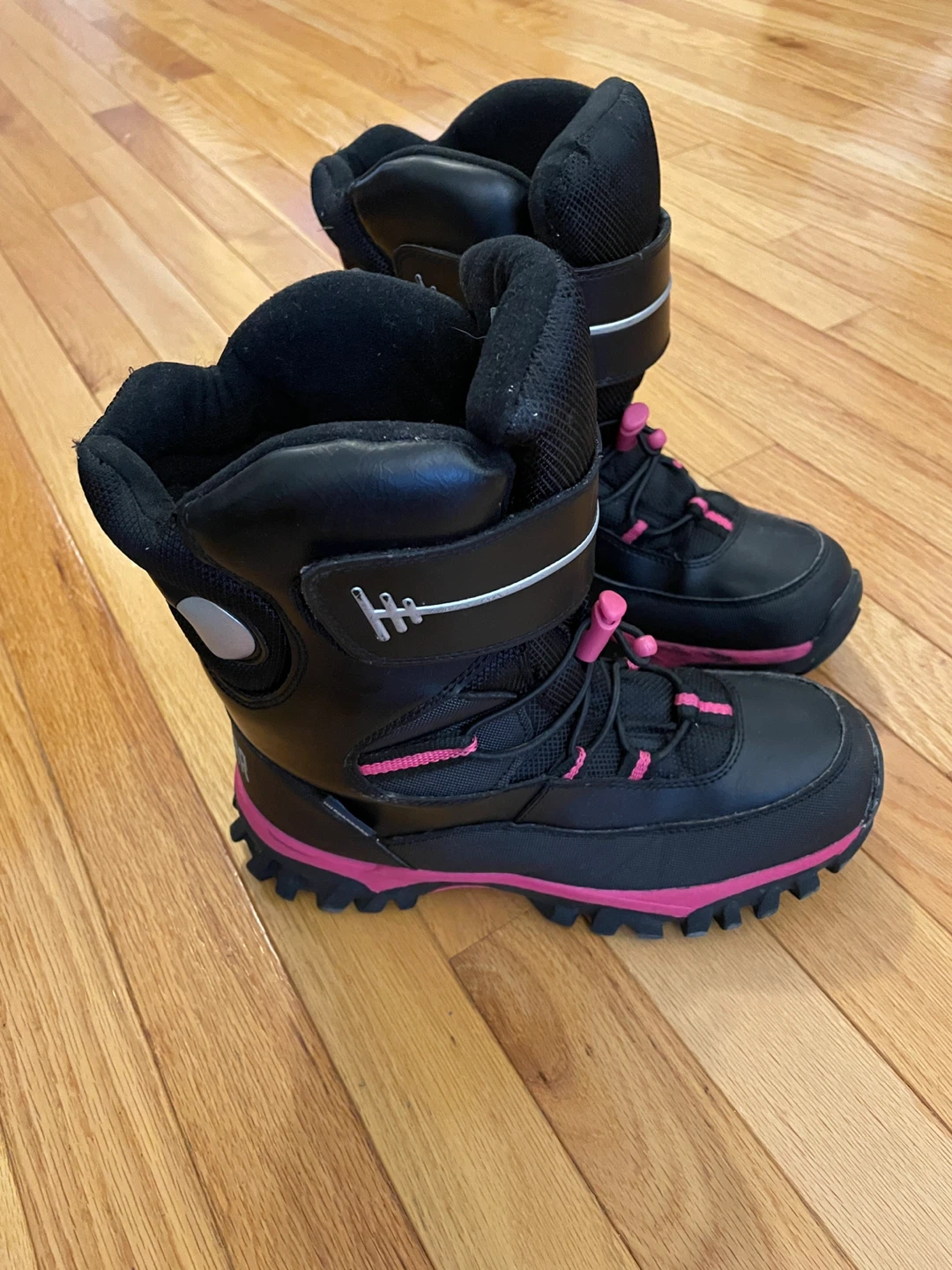 Cougar Tilly Black & Pink Winter Boots - Size 5 - photo 3