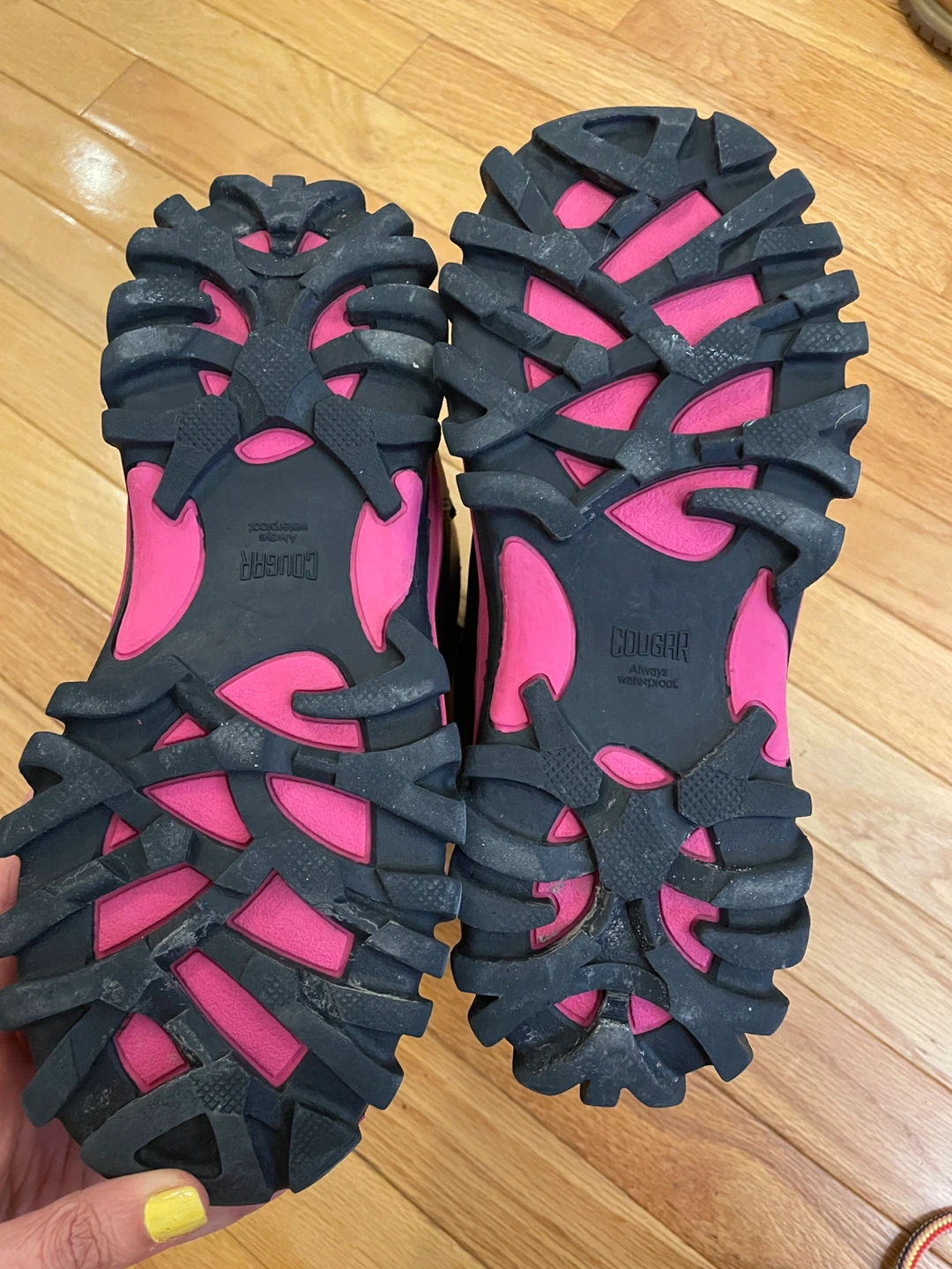 Cougar Tilly Black & Pink Winter Boots - Size 5 - photo 4