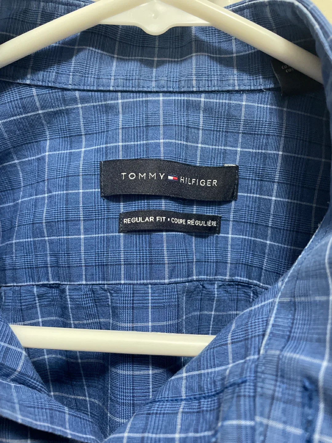 Tommy Hilfiger Blue Checkered Regular Fit Shirt image indicator(2)
