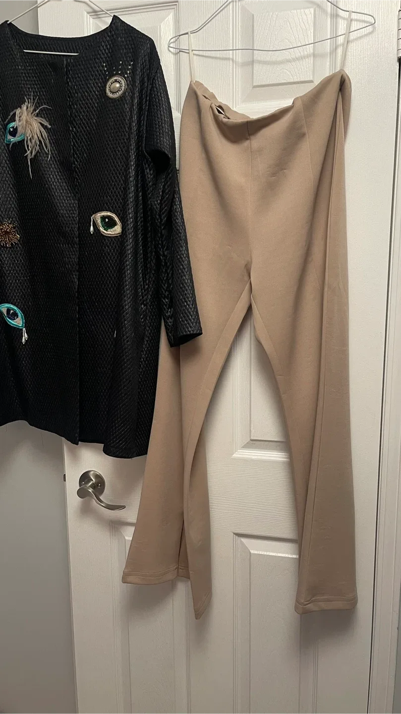 Black Embellished Jacket & Beige Pants Set #Cleanout image indicator(4)