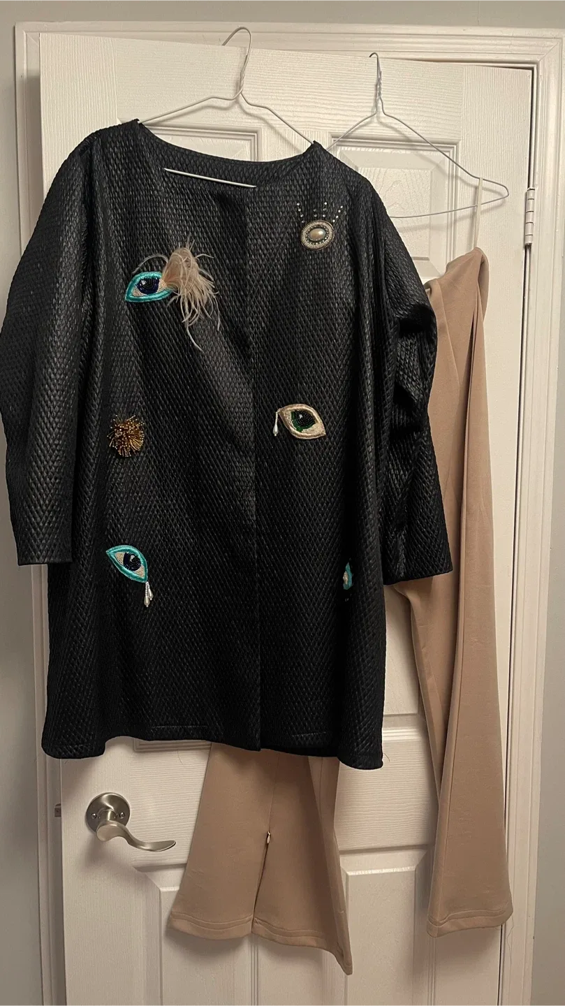 Black Embellished Jacket & Beige Pants Set #Cleanout