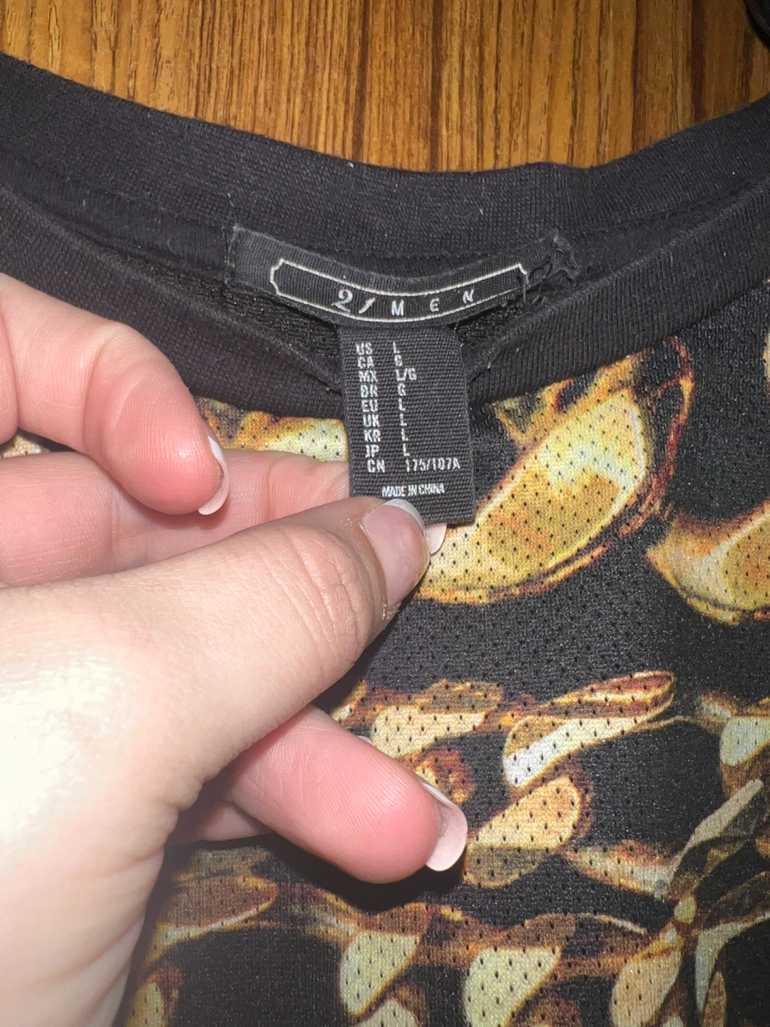 SIZE L Mesh Forever21 Men’s Tee - photo 3