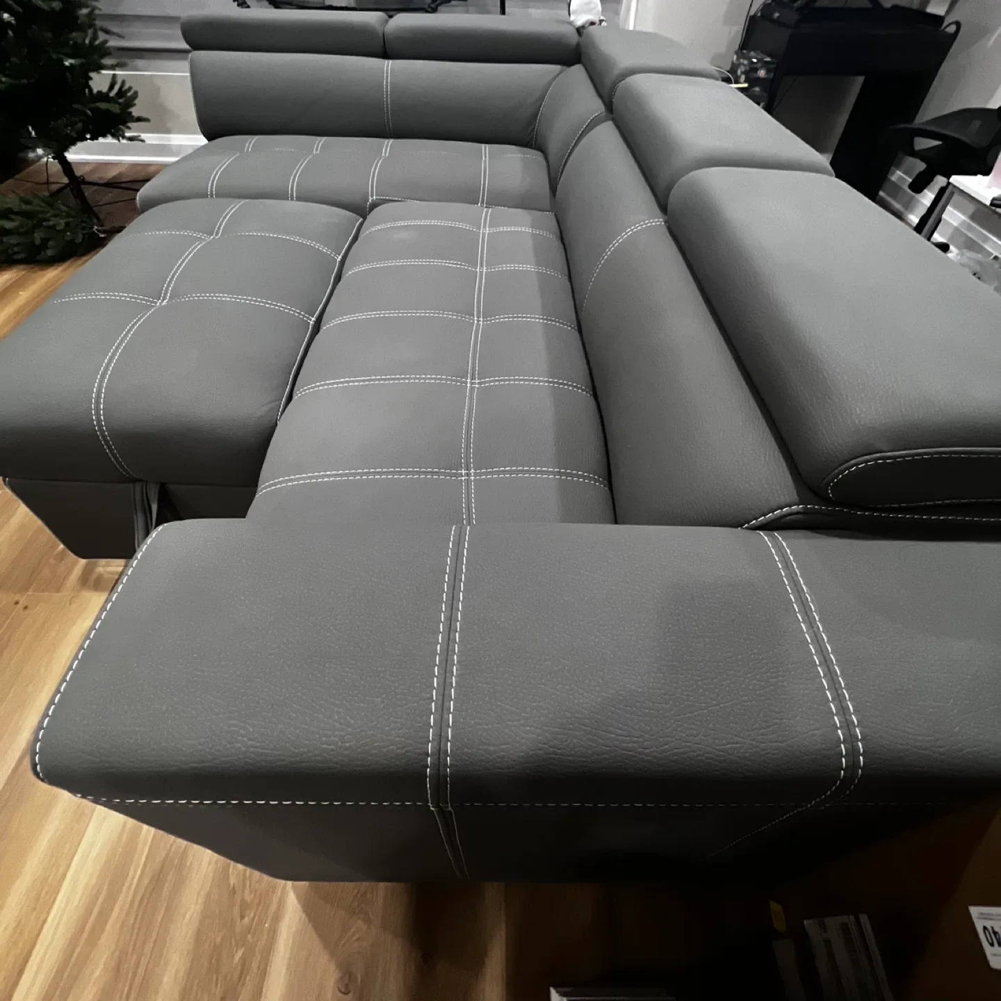 Drake 3-Piece Grey Sectional with Sleeper Bed image indicator(4)