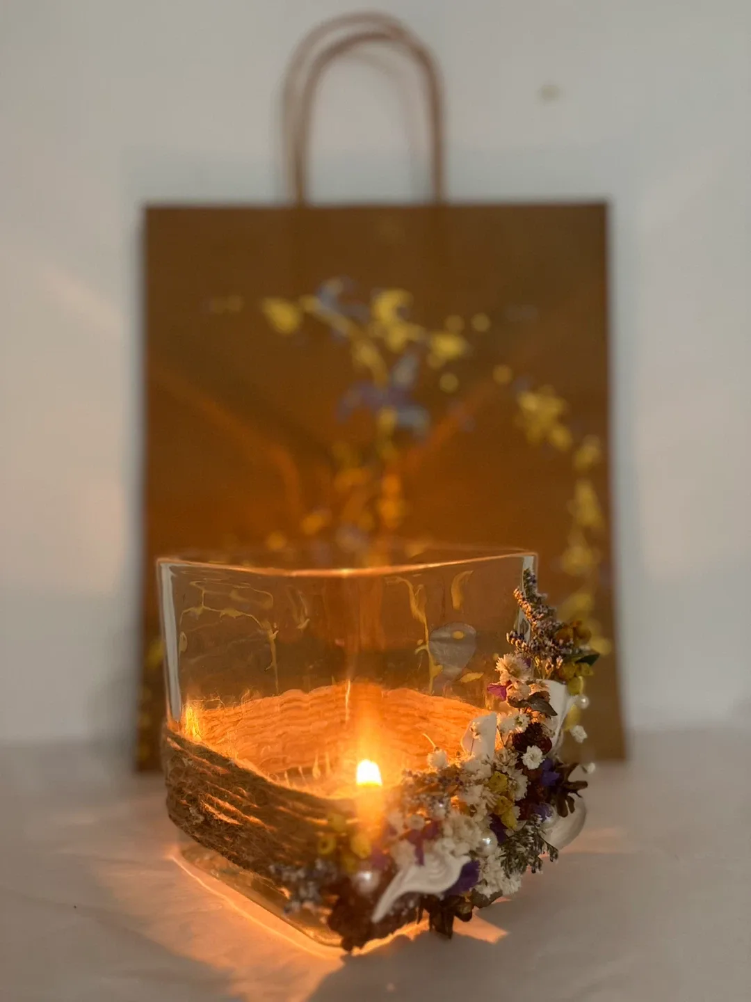 Decorative Glass Candle Holder image indicator(2)