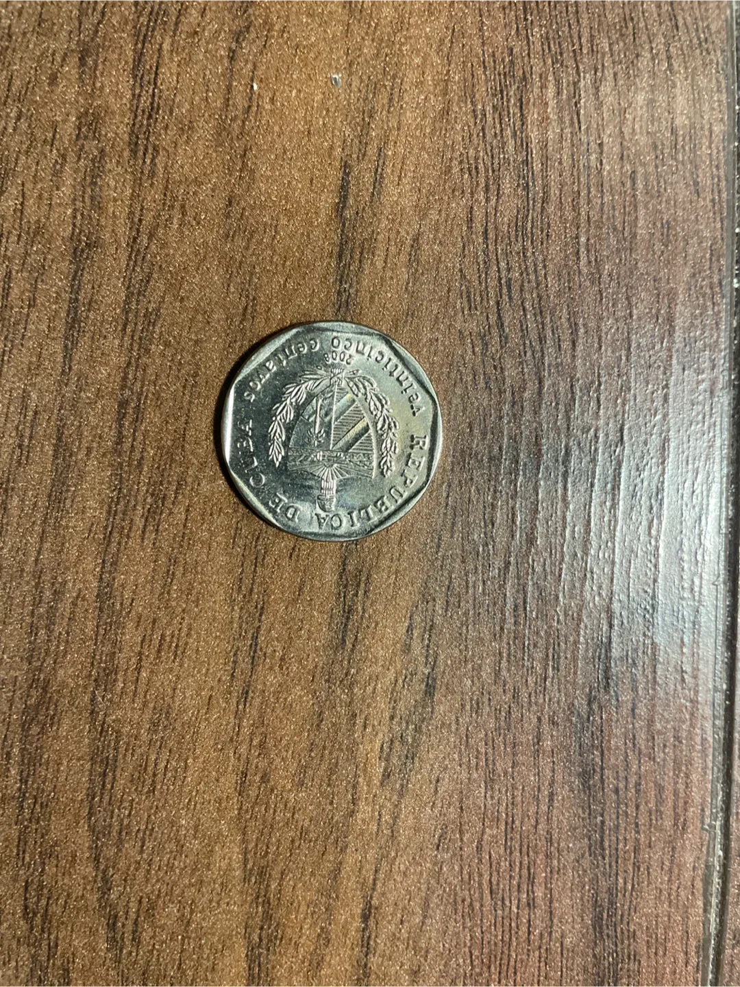 Dominican Republic 25 Centavos Coin image indicator(2)