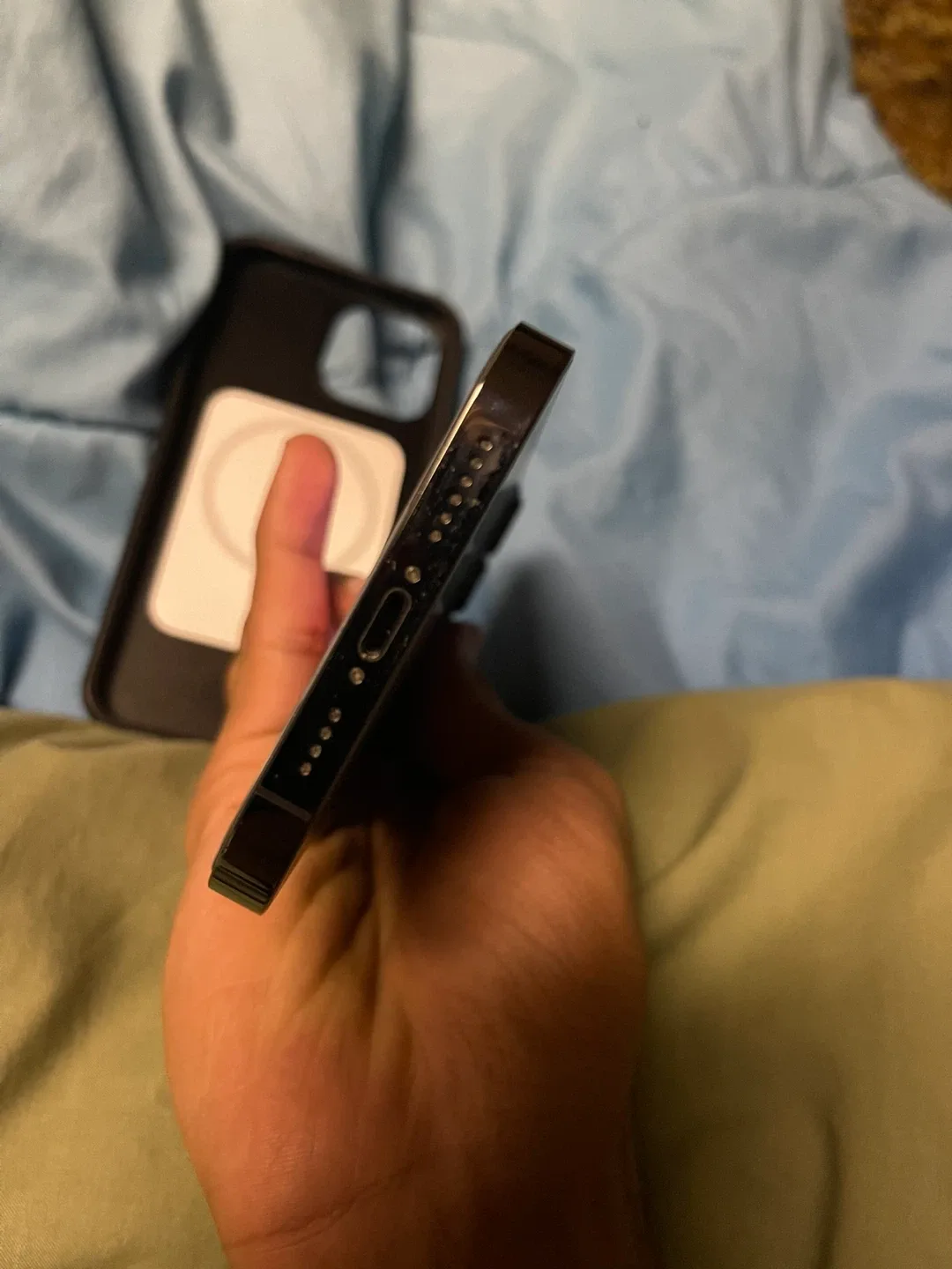 iPhone 13 Pro Max 256gb negotiable image indicator(4)