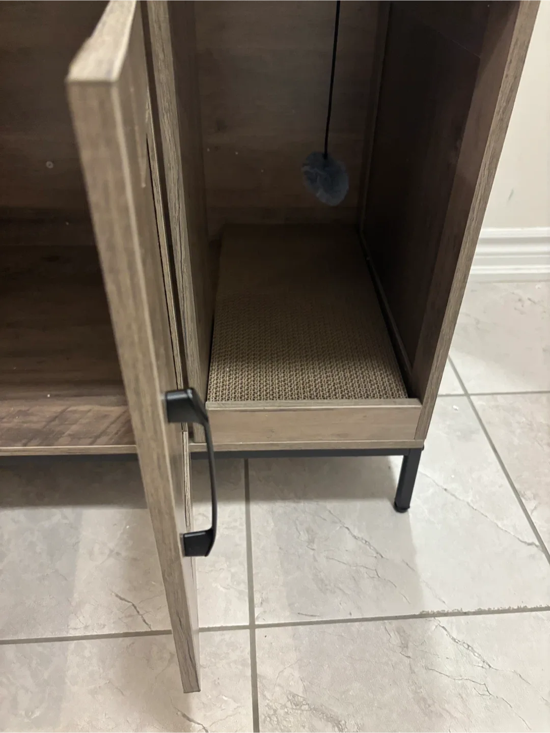 Cat Tree/House with Scratching Post image indicator(3)