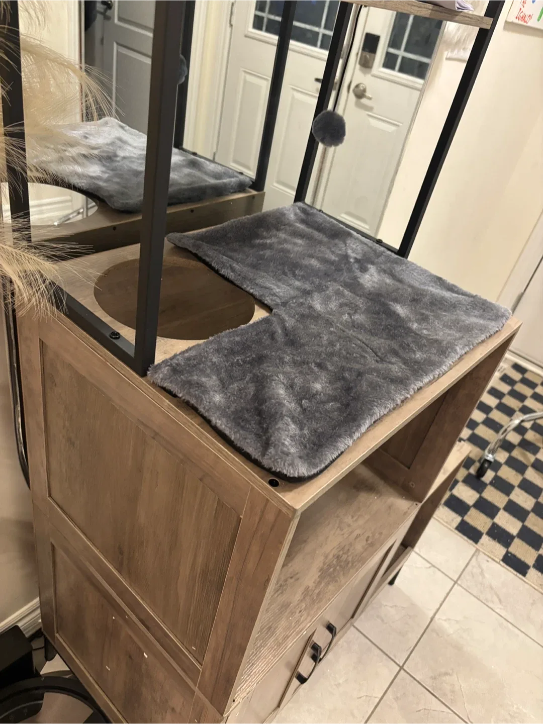 Cat Tree/House with Scratching Post image indicator(5)